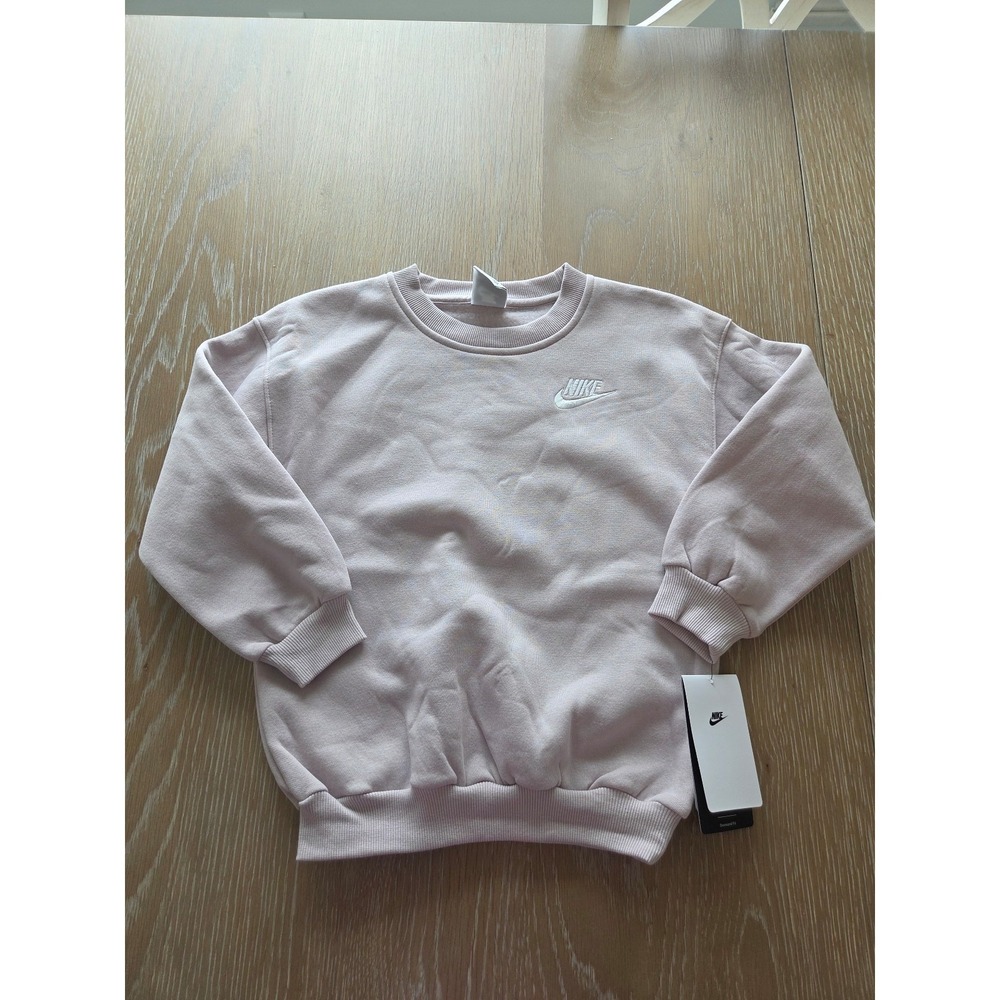 Nike girls sweater size 6